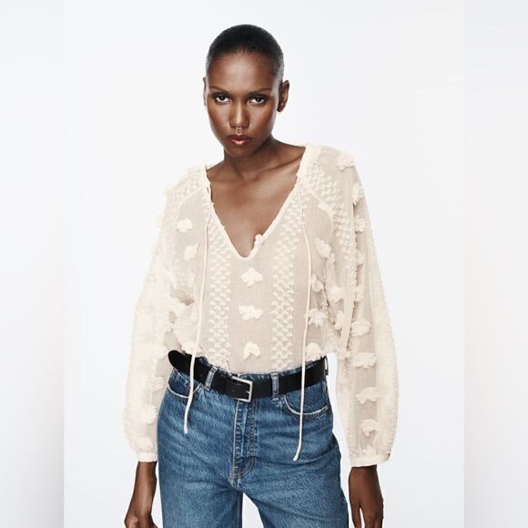 ZARA 3D FLORAL SHIRT - Picture 3 of 9